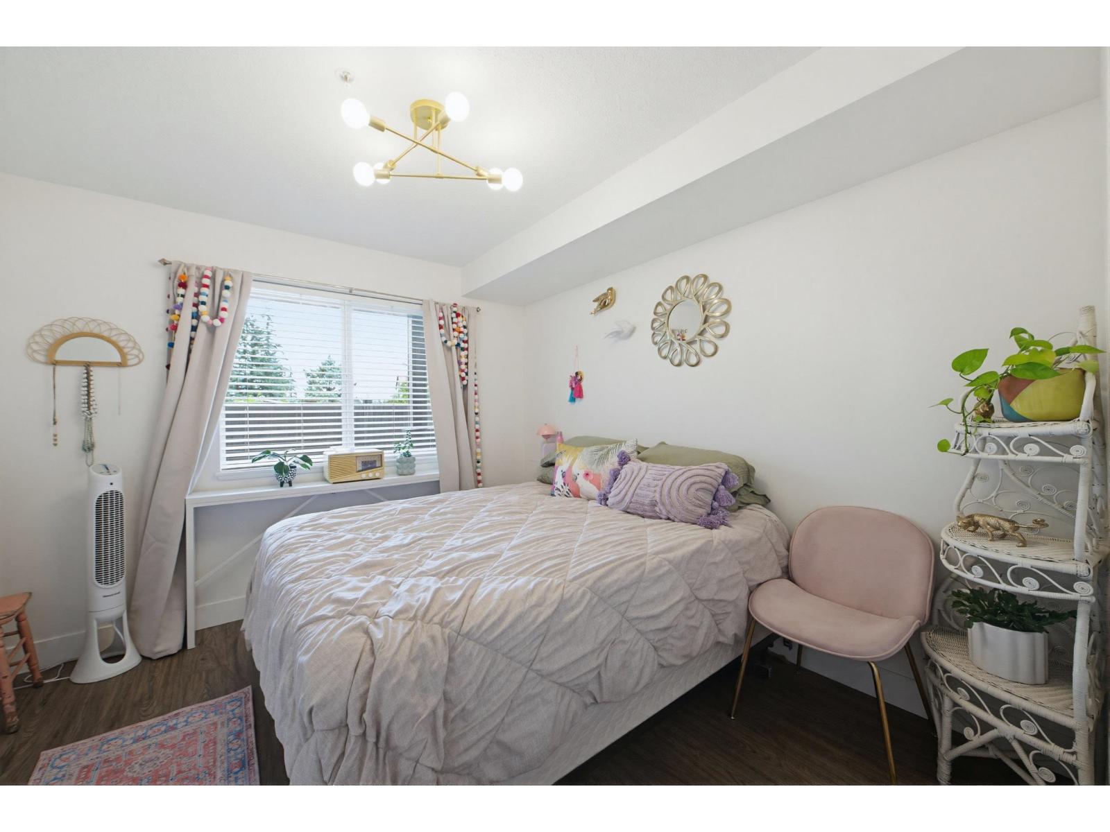 104 2581 Langdon Street Property Photo 24