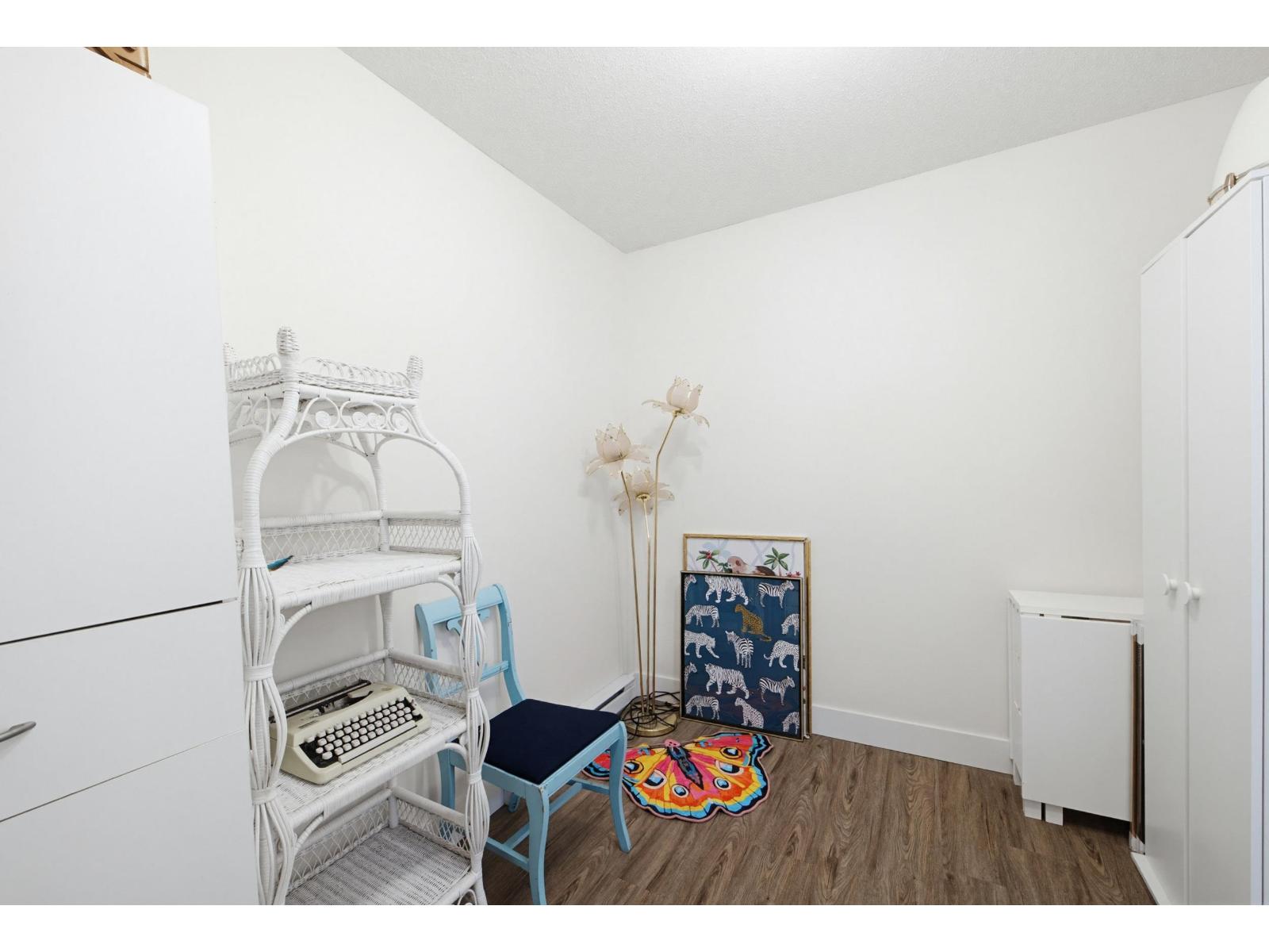 104 2581 Langdon Street Property Photo 32