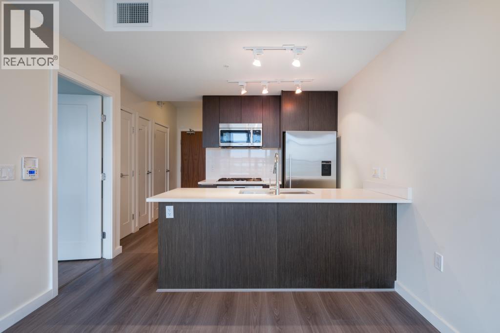 505 8633 Capstan Way Property Photo 21