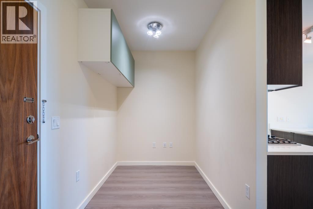 505 8633 Capstan Way Property Photo 27