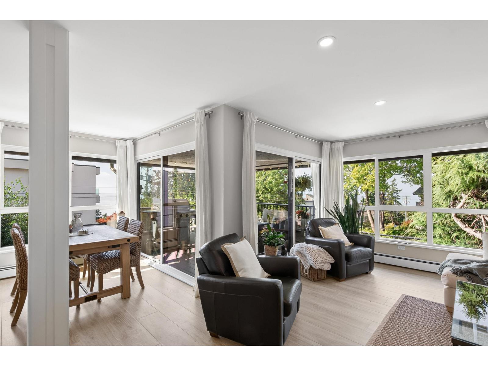 302 1290 Martin Street Property Photo 5