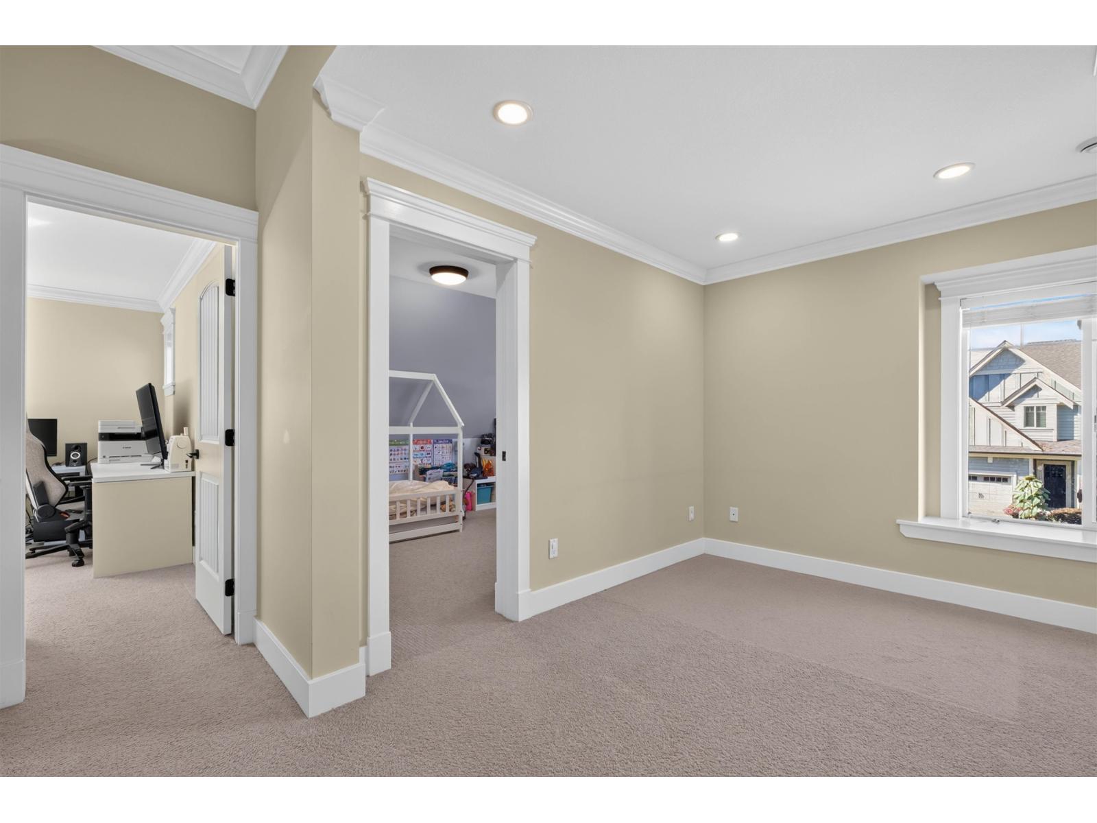 7296 198a Street Property Photo 21