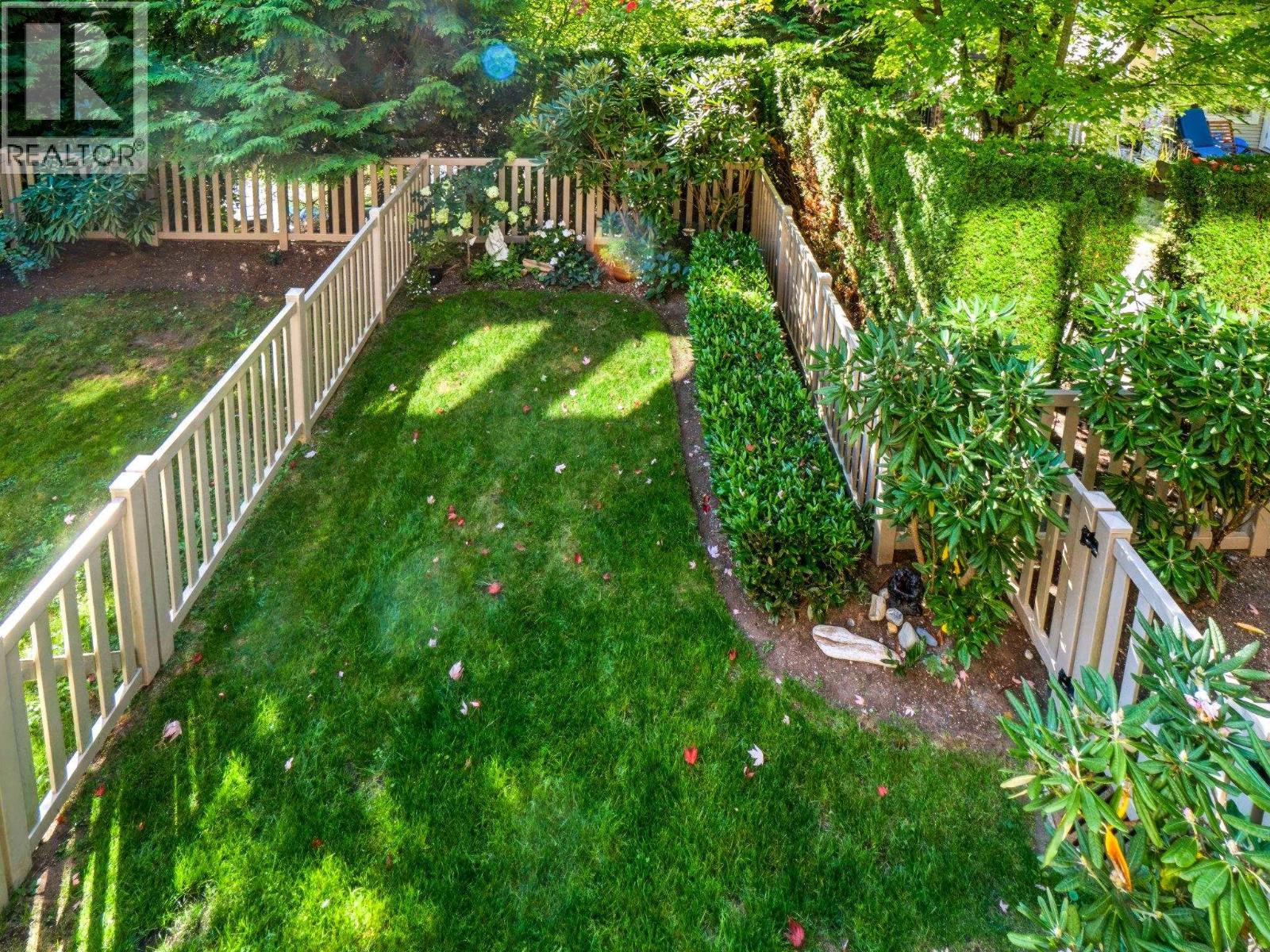 18 1362 Purcell Drive Property Photo 22