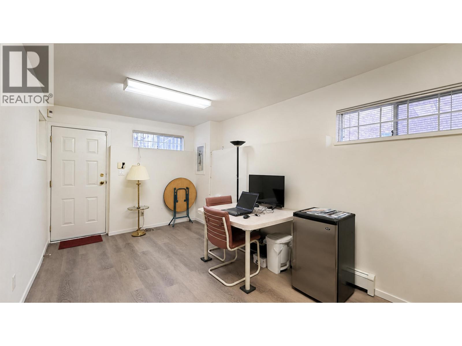 26 Ranelagh Avenue Property Photo 35