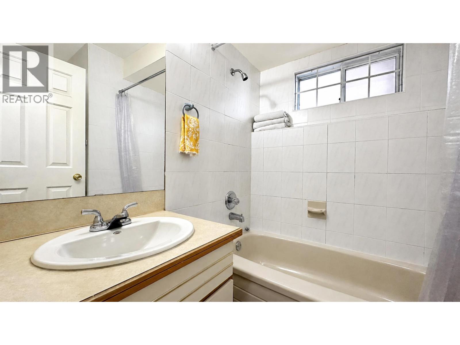26 Ranelagh Avenue Property Photo 39