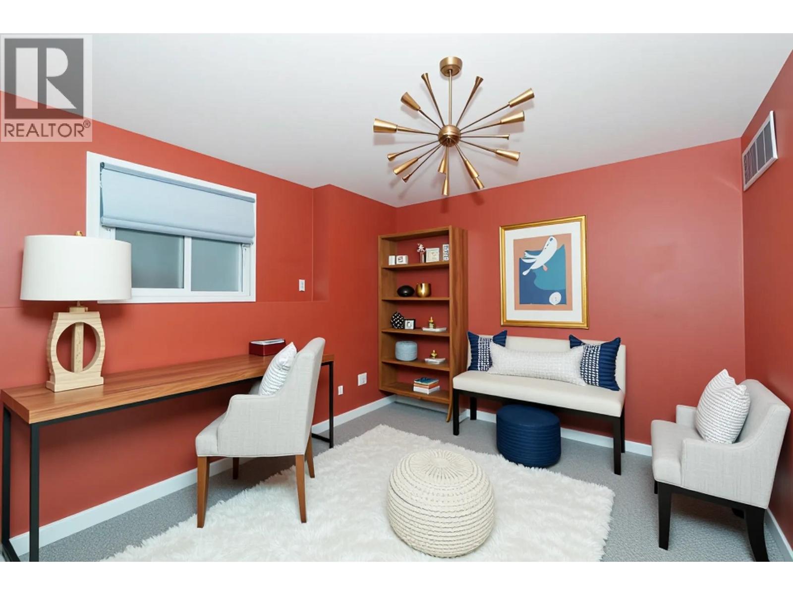 4037 Nithsdale Street Property Photo 25