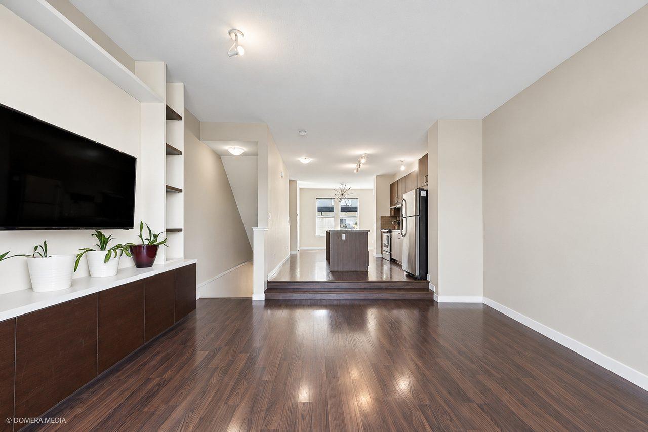 29 10415 Delsom Crescent Property Photo 6