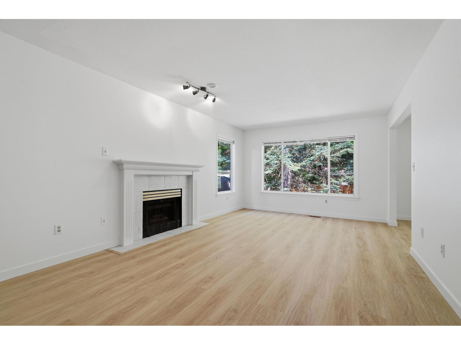 20885 95a Avenue Property Photo 5