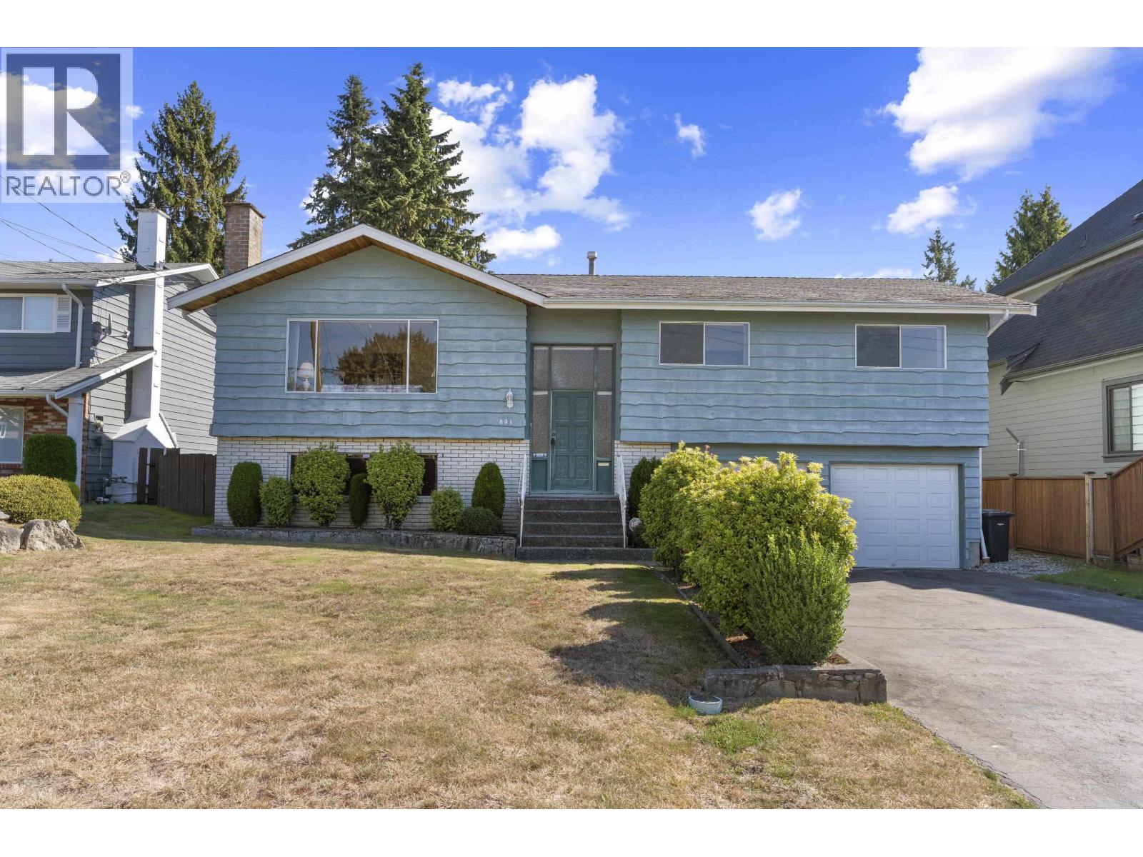 891 JARVIS STREET Property Photo 1