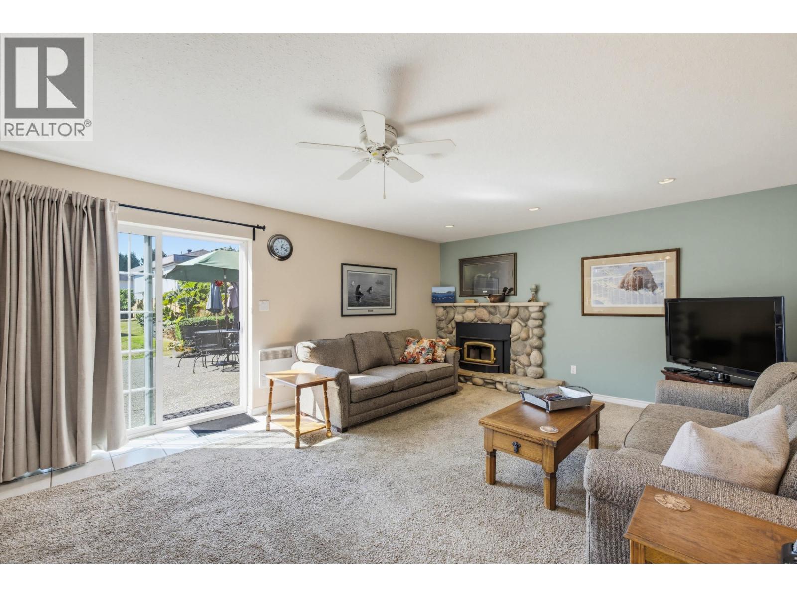 5247 57 Street Property Photo 14
