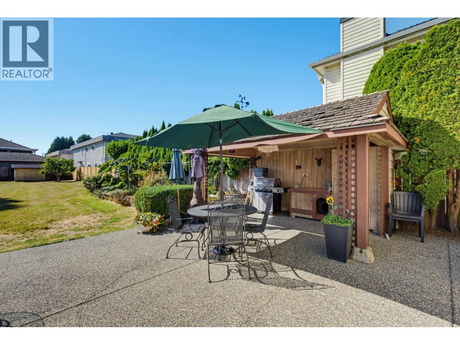 5247 57 Street Property Photo 32