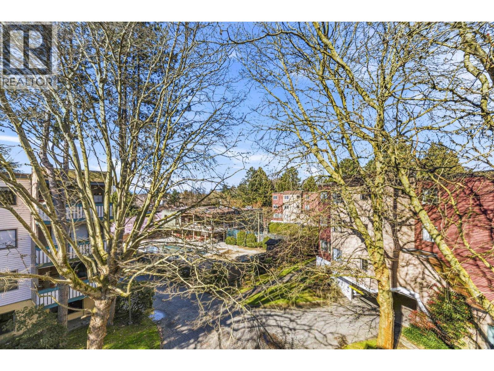 302 8870 Citation Drive Property Photo 13