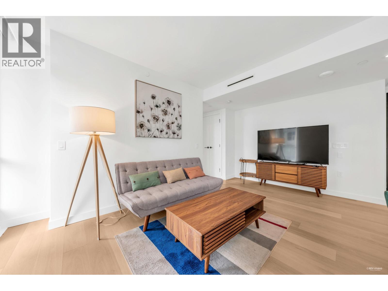 906 1180 Broughton Street Property Photo 5