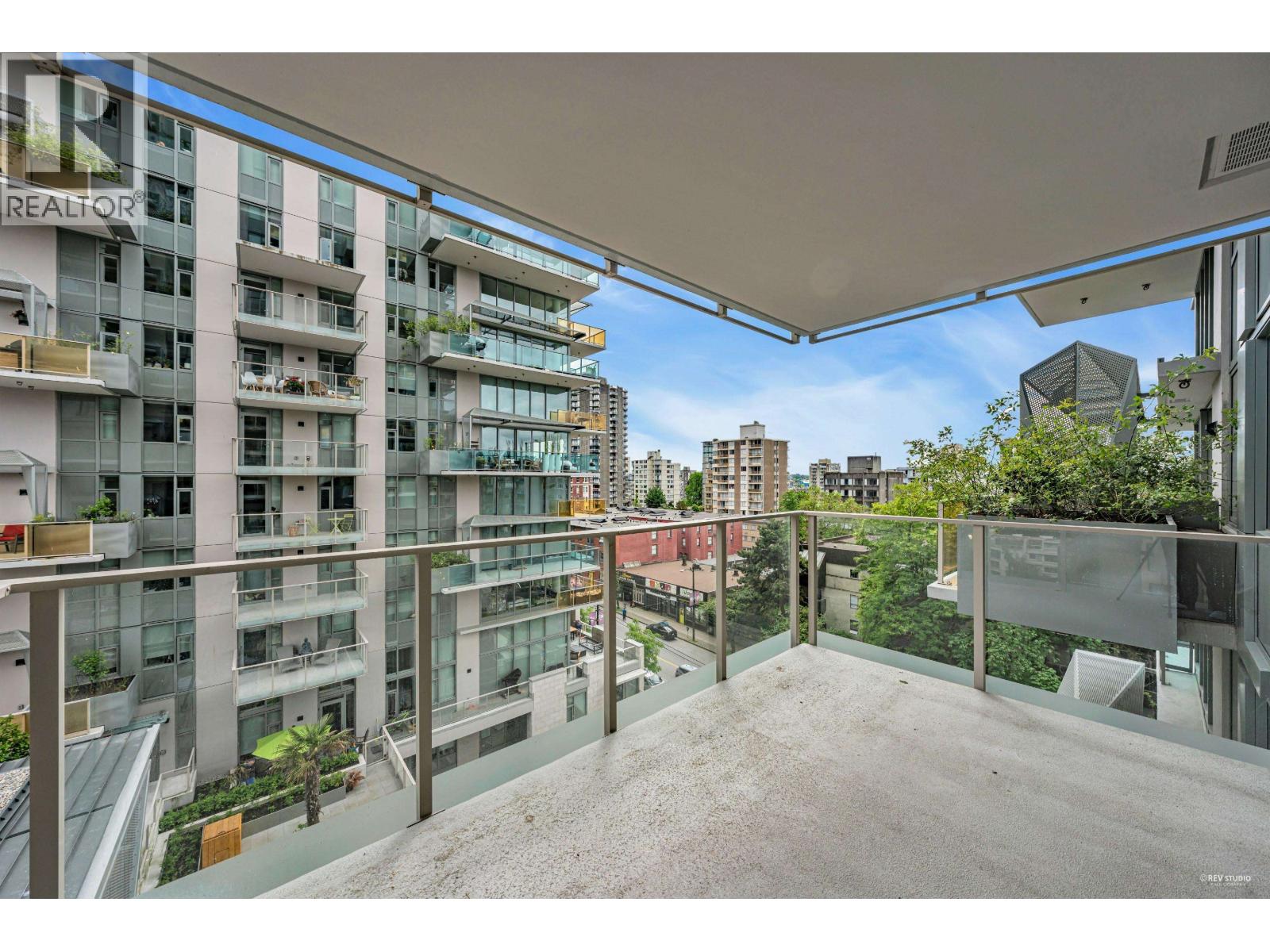 906 1180 Broughton Street Property Photo 16