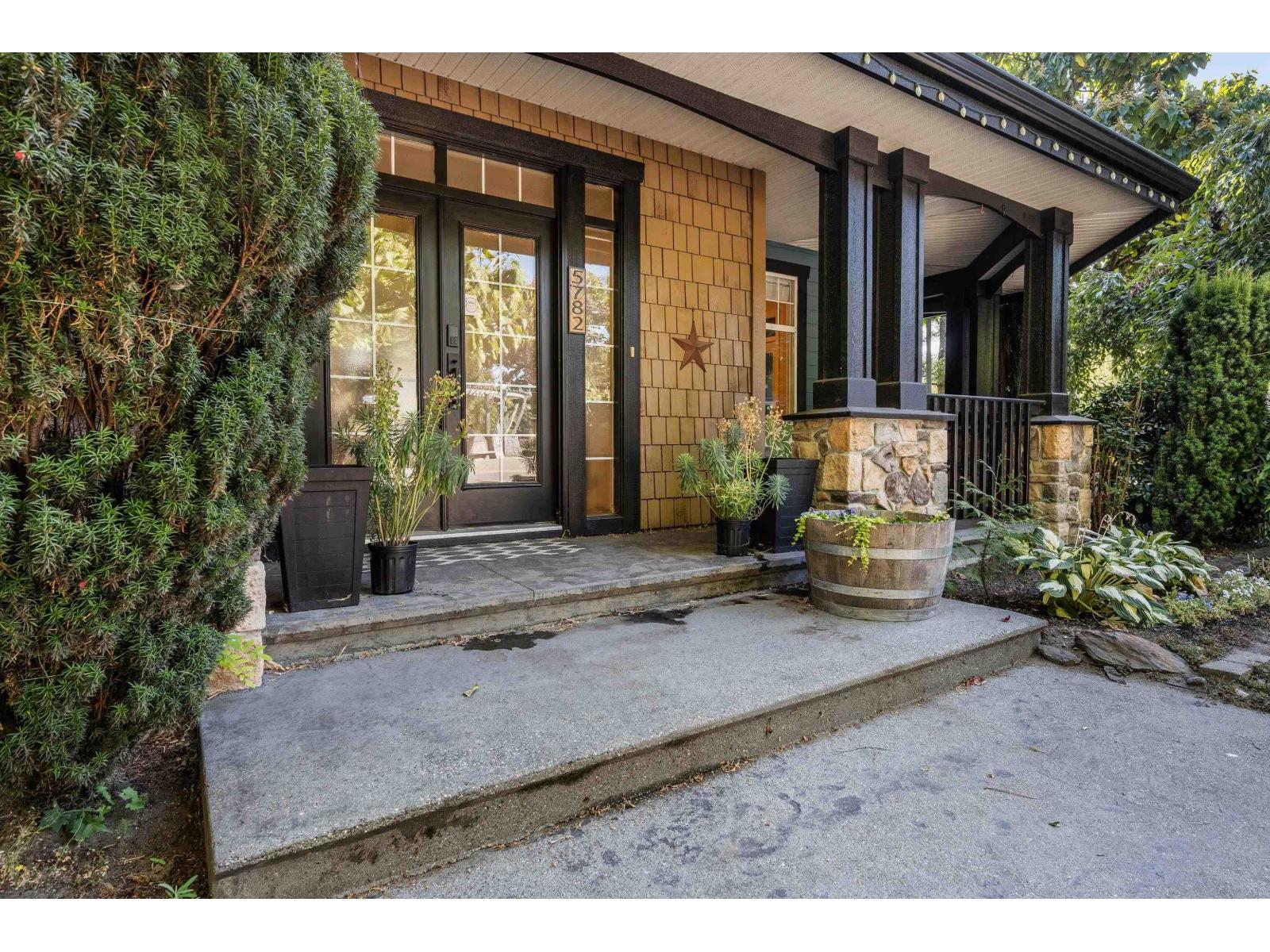 5782 Garrison Boulevard Property Photo 3