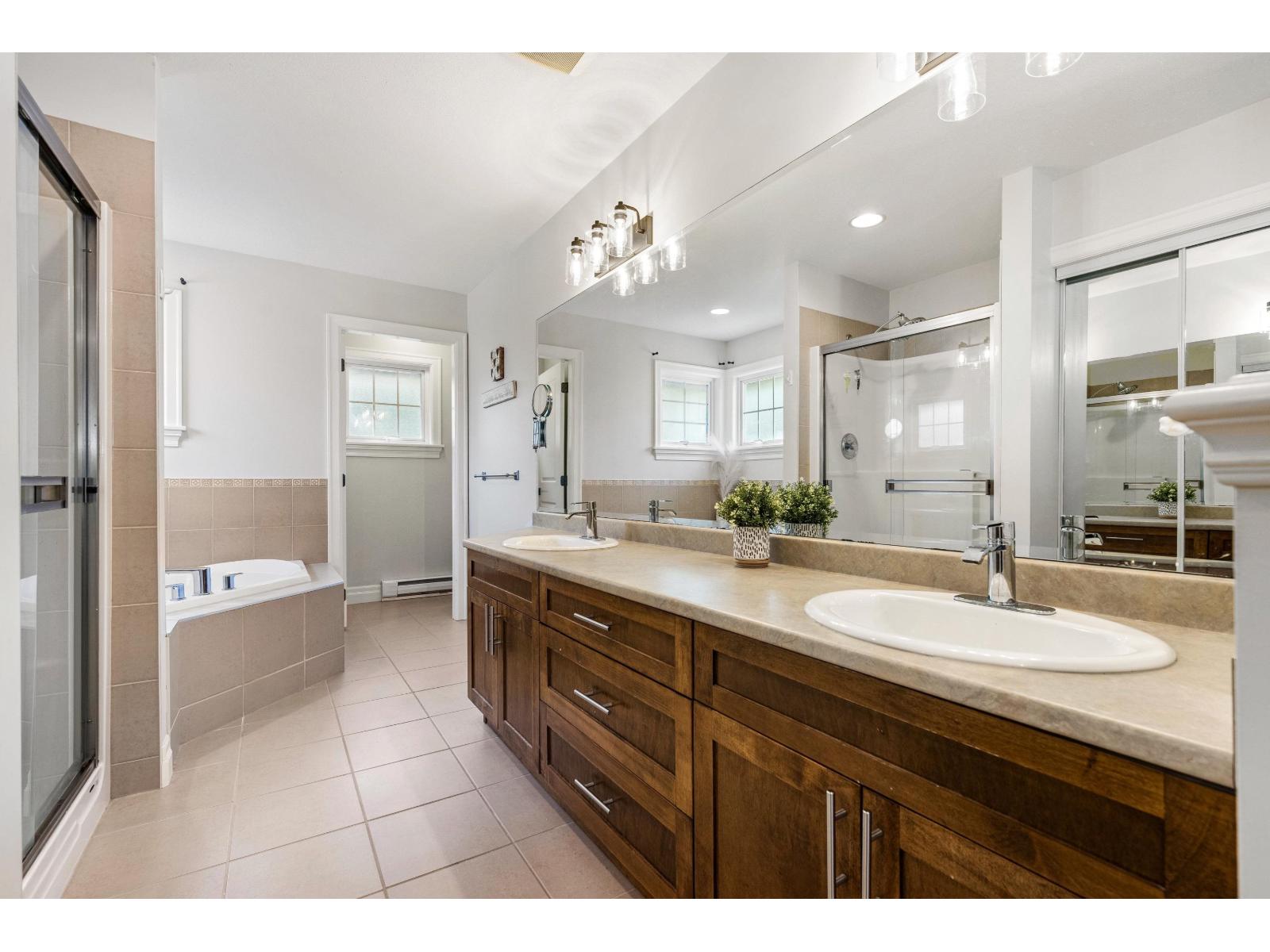 5782 Garrison Boulevard Property Photo 24
