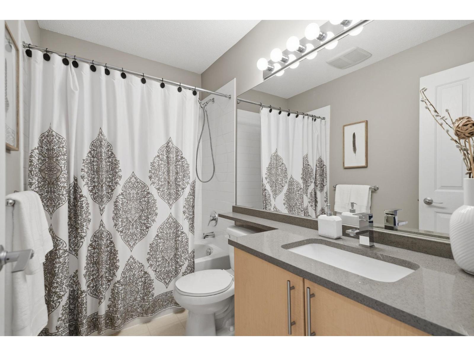 46 15152 62a Avenue Property Photo 27