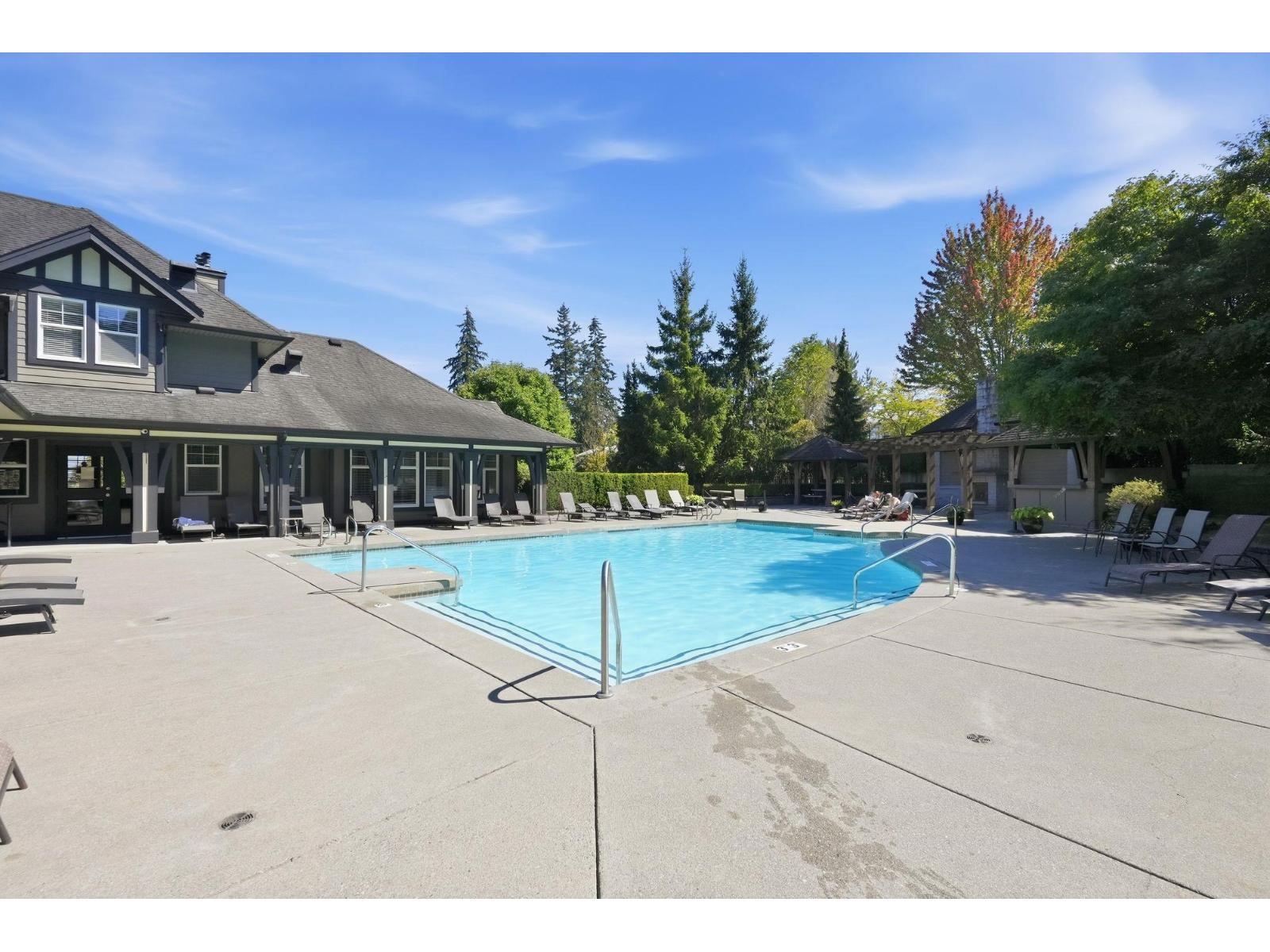 46 15152 62a Avenue Property Photo 40