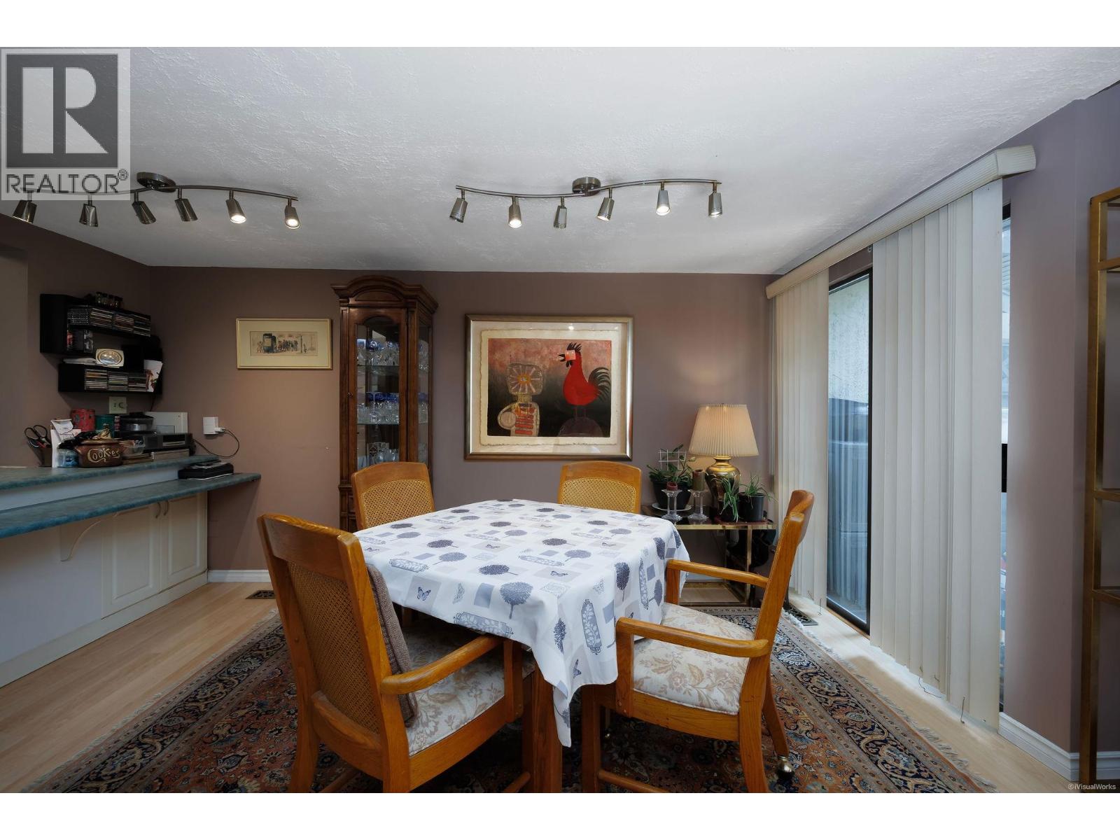 21 1174 Inlet Street Property Photo 6