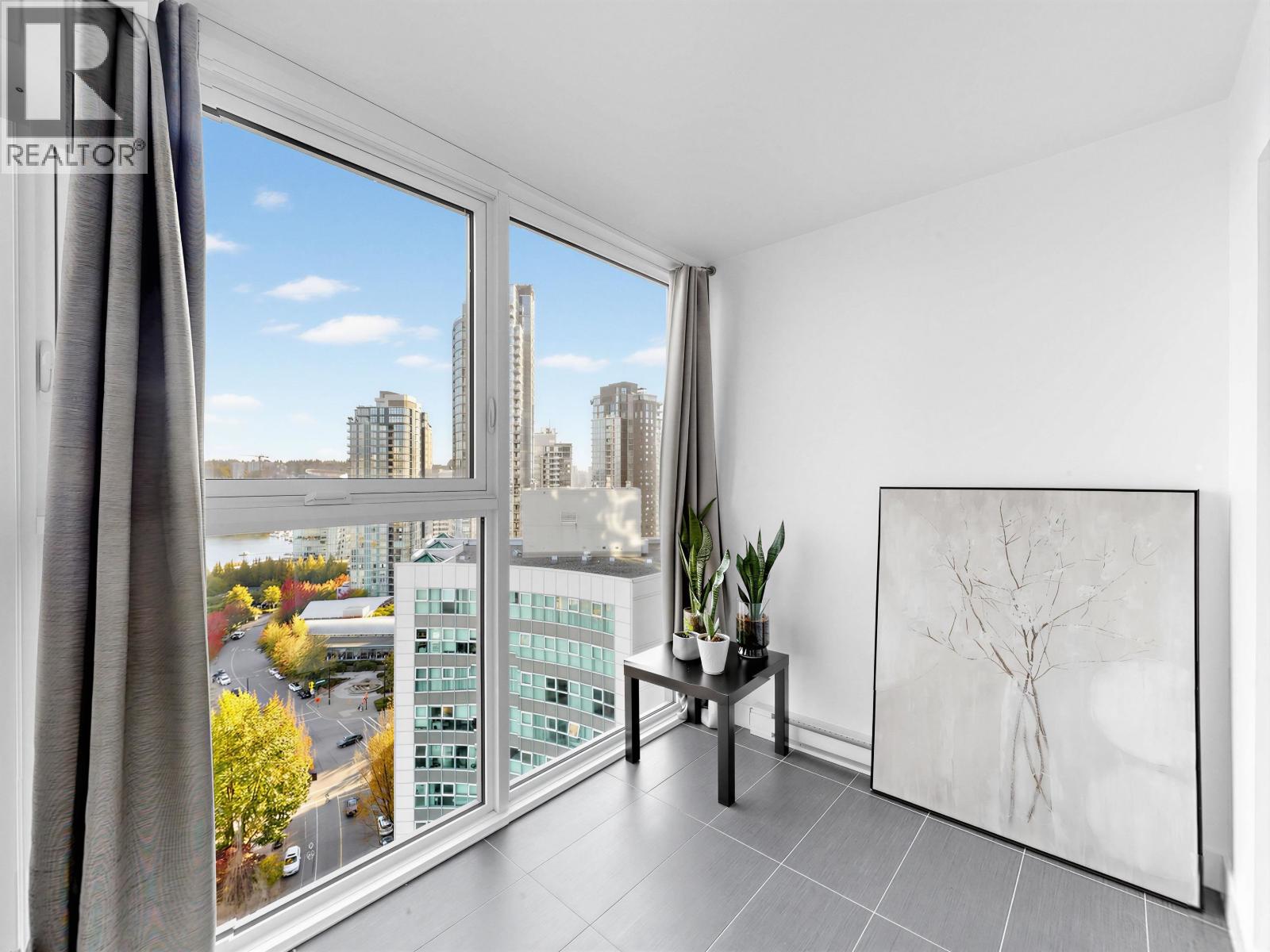 1904 1323 Homer Street Property Photo 22