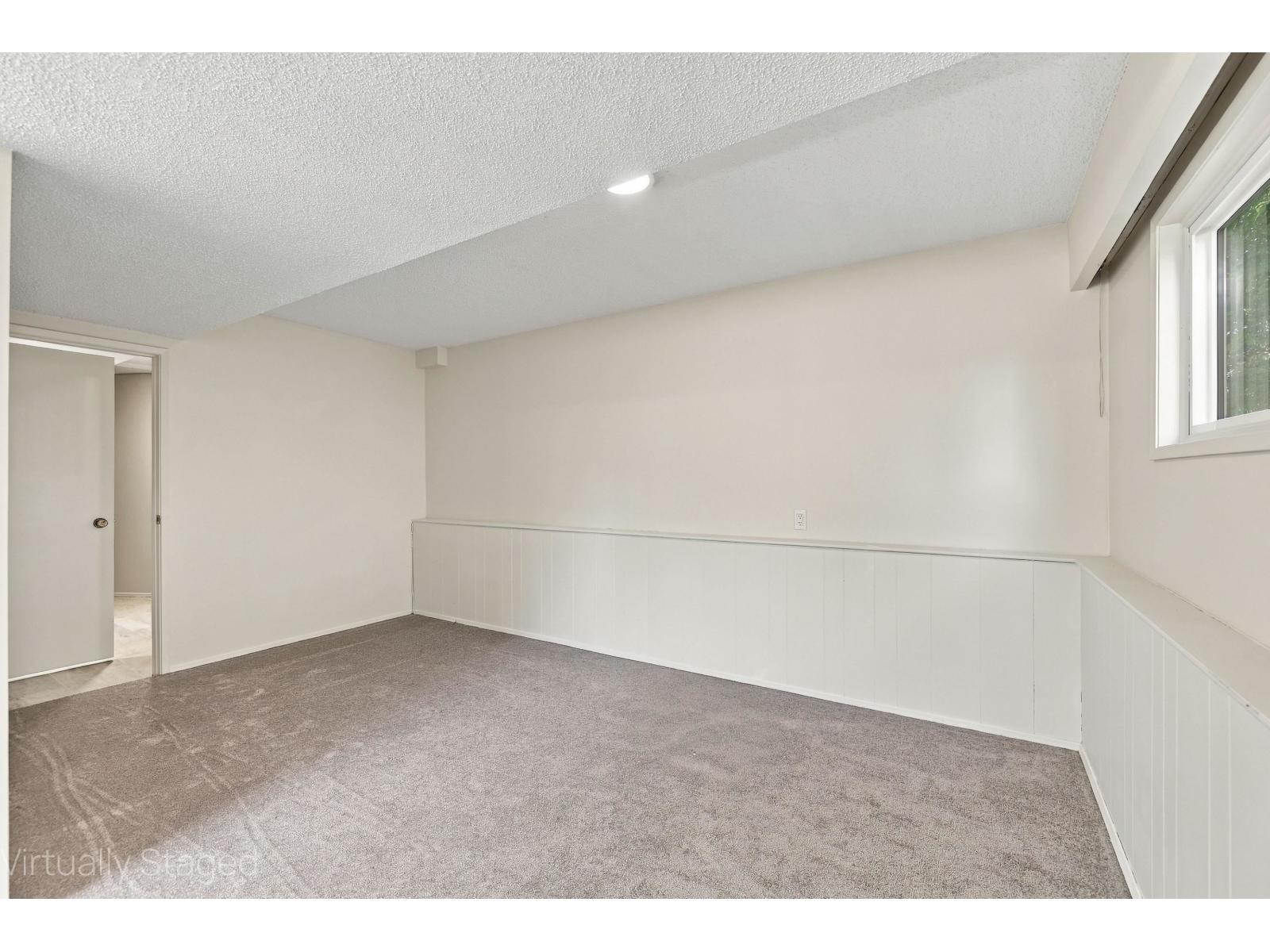 10128 Shamrock Drive Property Photo 25