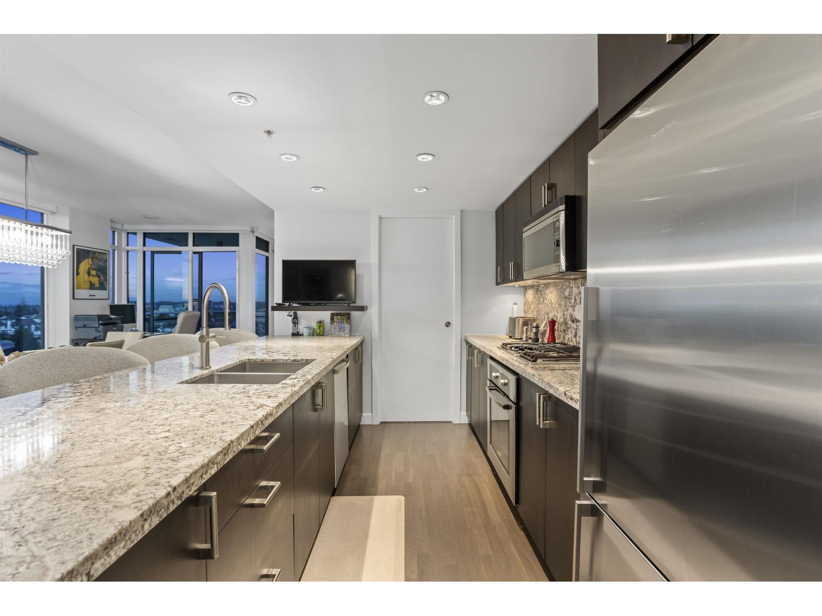 1202 1455 George Street Property Photo 6