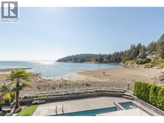4460 Ross Crescent Property Photo 16