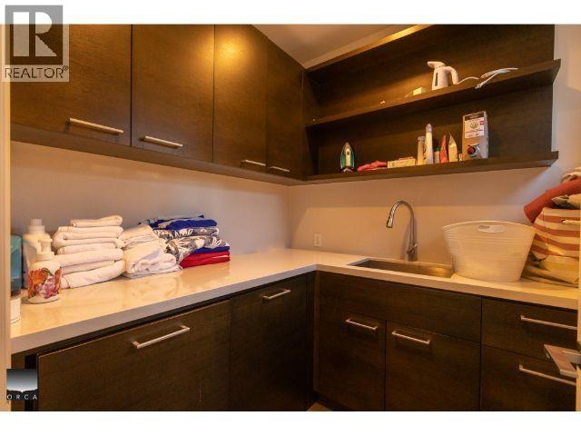 4460 Ross Crescent Property Photo 26