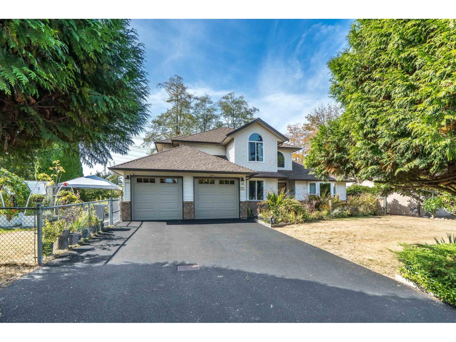 18156 Claytonwood Crescent Property Photo 1