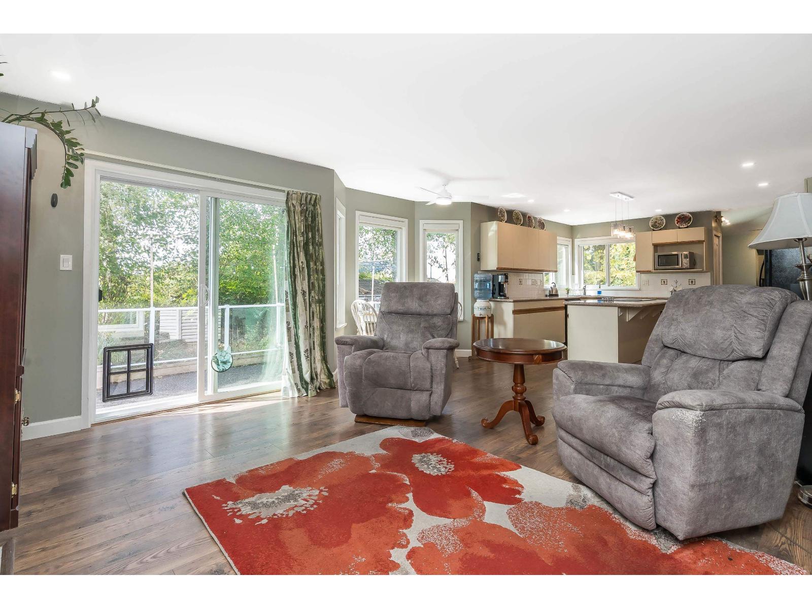 18156 Claytonwood Crescent Property Photo 16