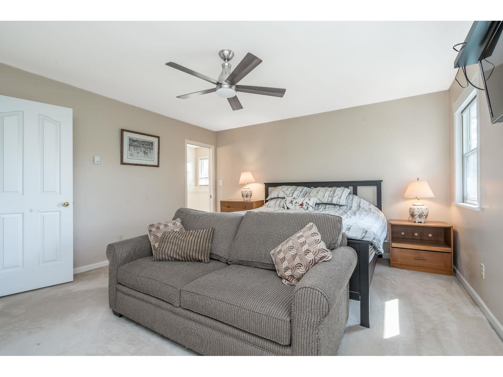 18156 Claytonwood Crescent Property Photo 22