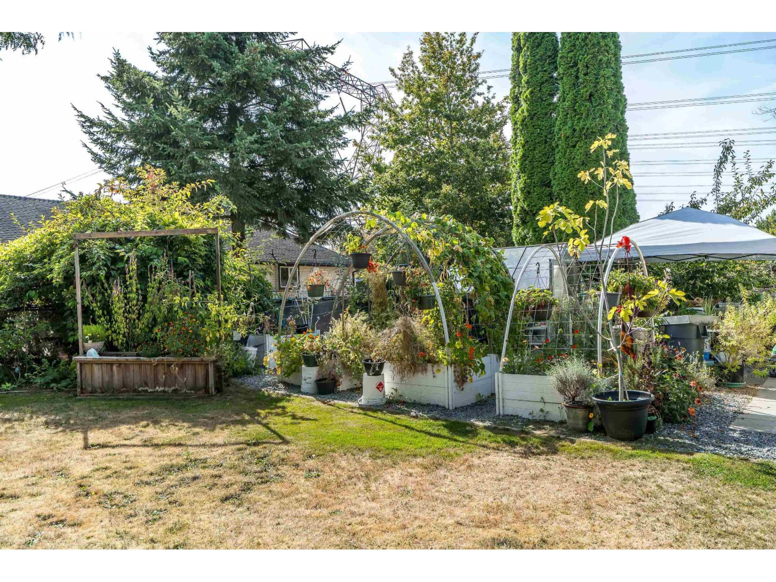 18156 Claytonwood Crescent Property Photo 32