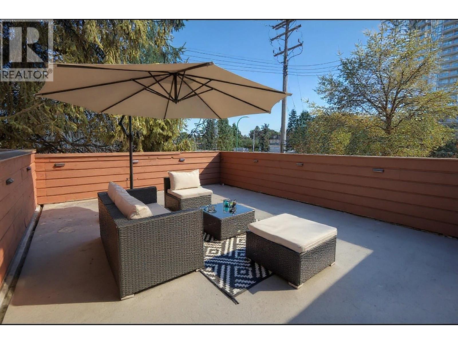 107 7180 Linden Avenue Property Photo 4