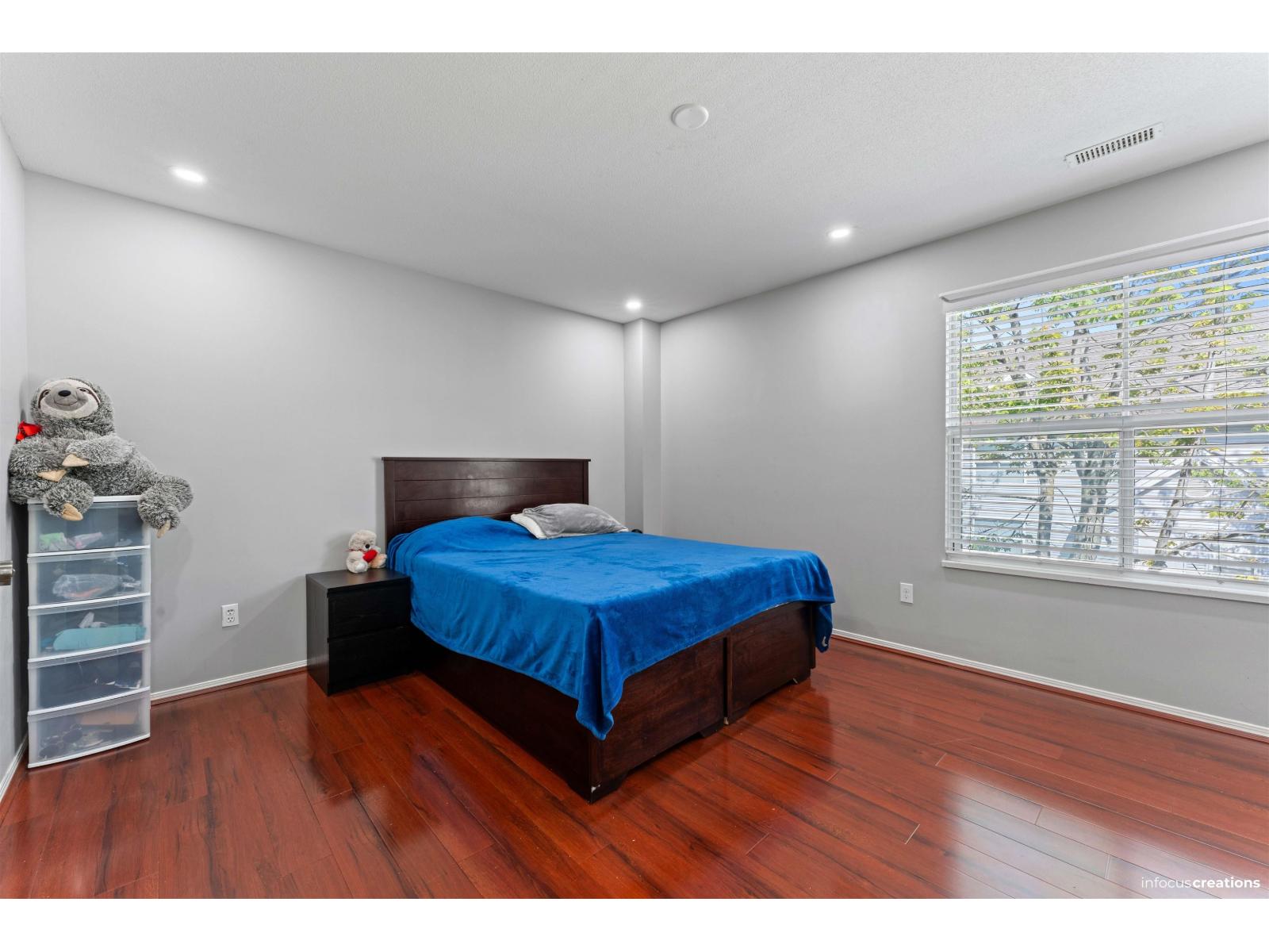28 13713 72a Avenue Property Photo 18