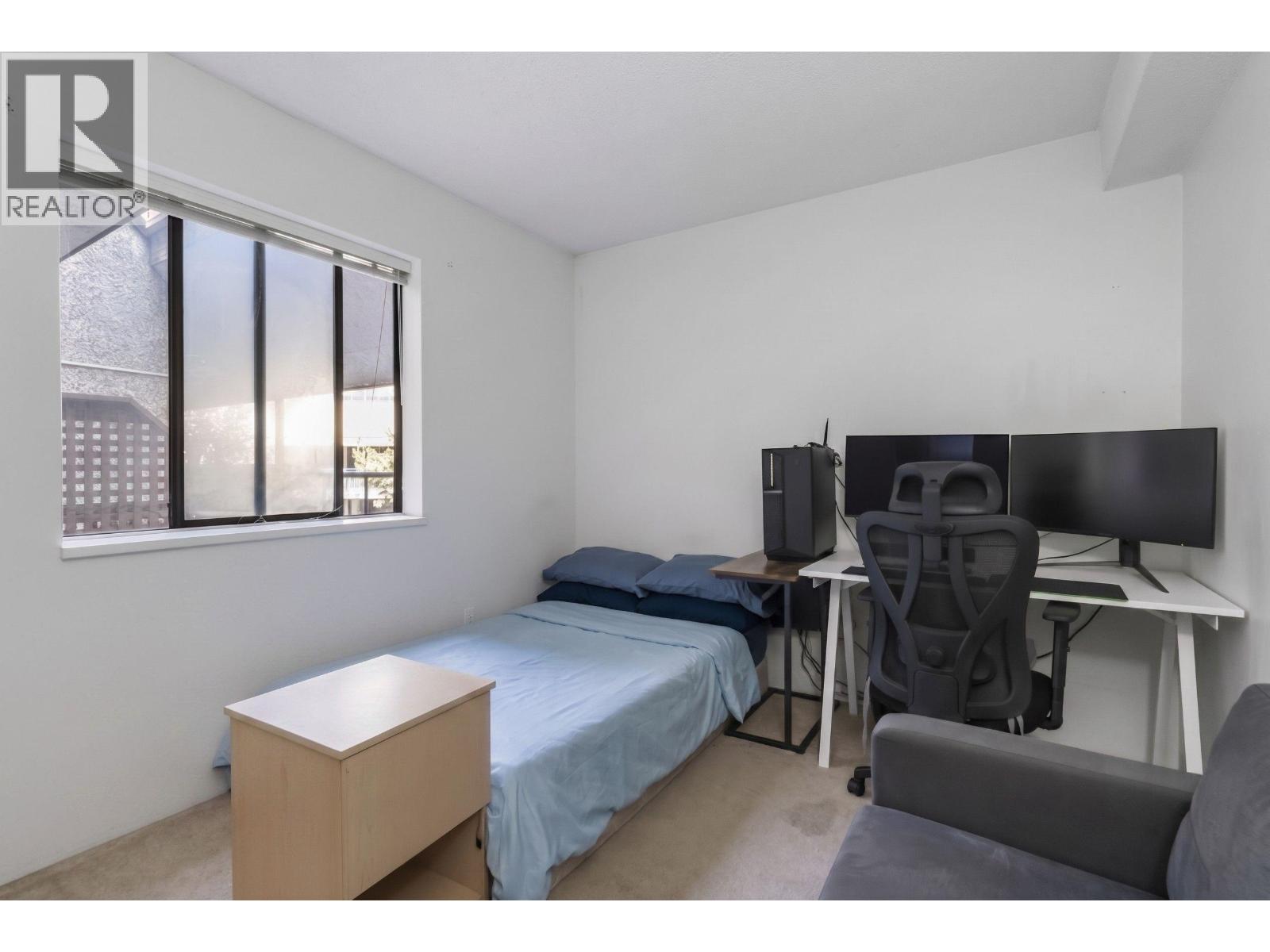 230 8460 Ackroyd Road Property Photo 13
