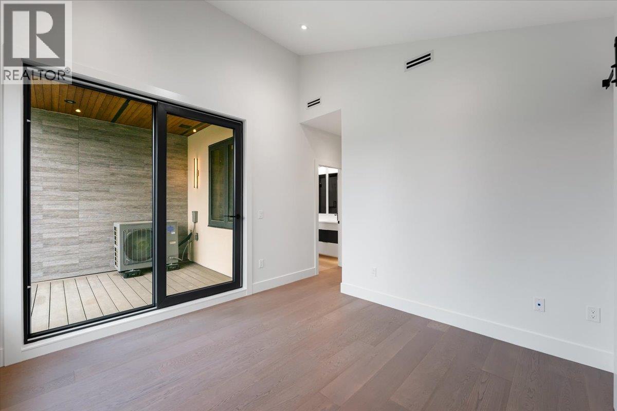103 1518 Hatton Avenue Property Photo 22