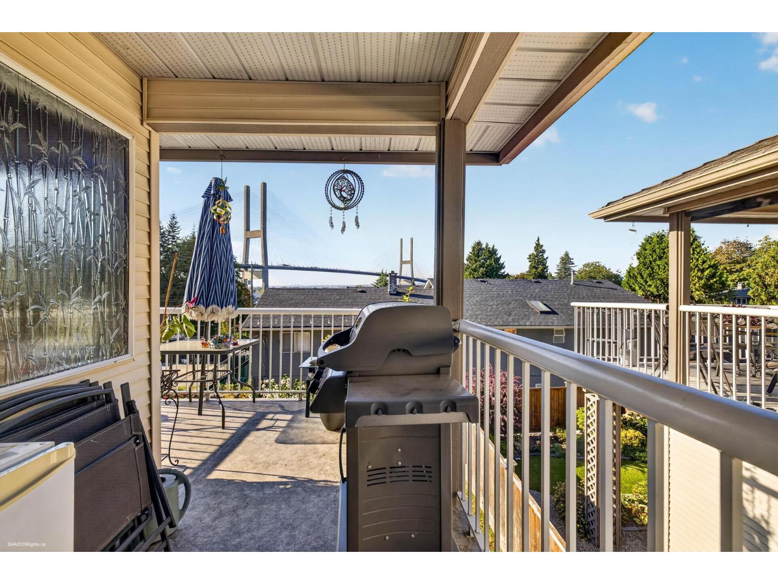 8396 Centre Street Property Photo 11