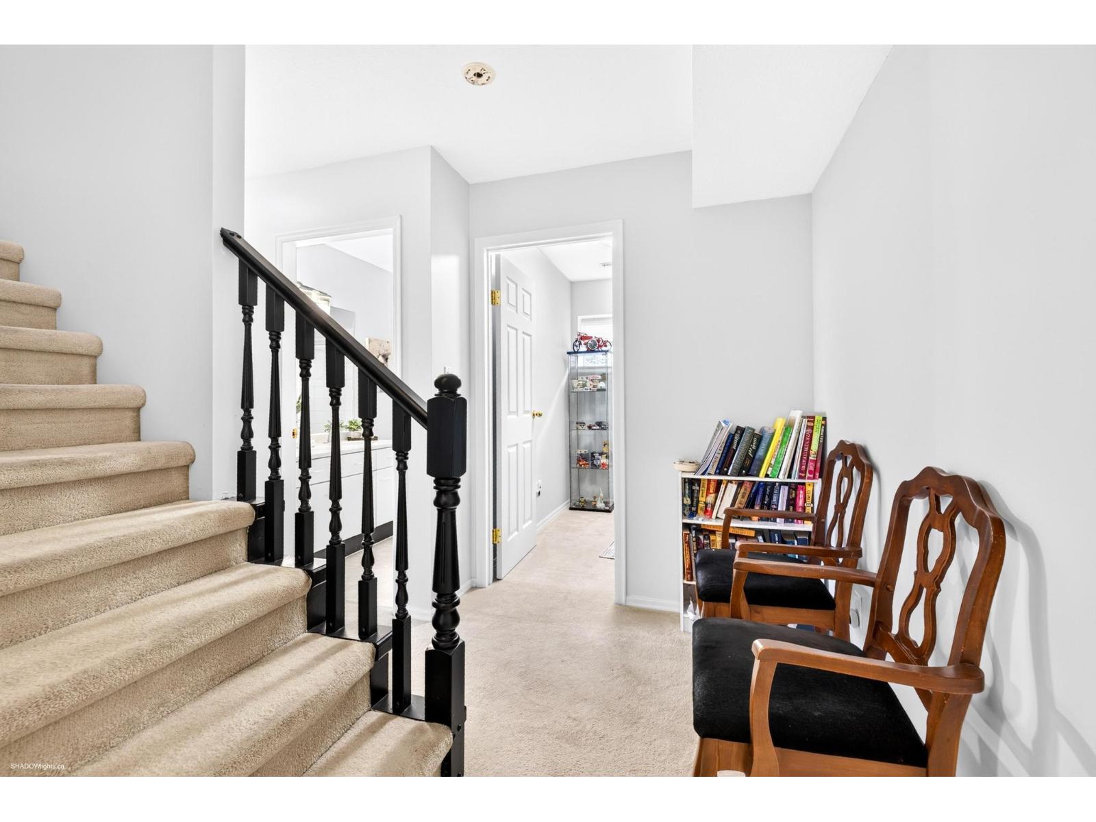 8396 Centre Street Property Photo 25