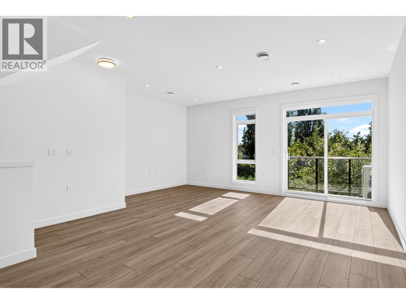 15 4337 Boundary Road Property Photo 6