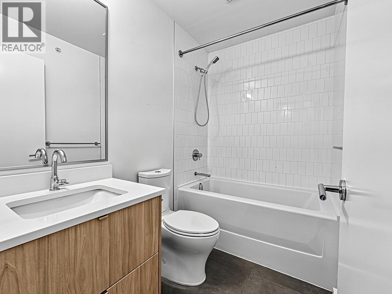 17 2560 Pitt River Road Property Photo 19