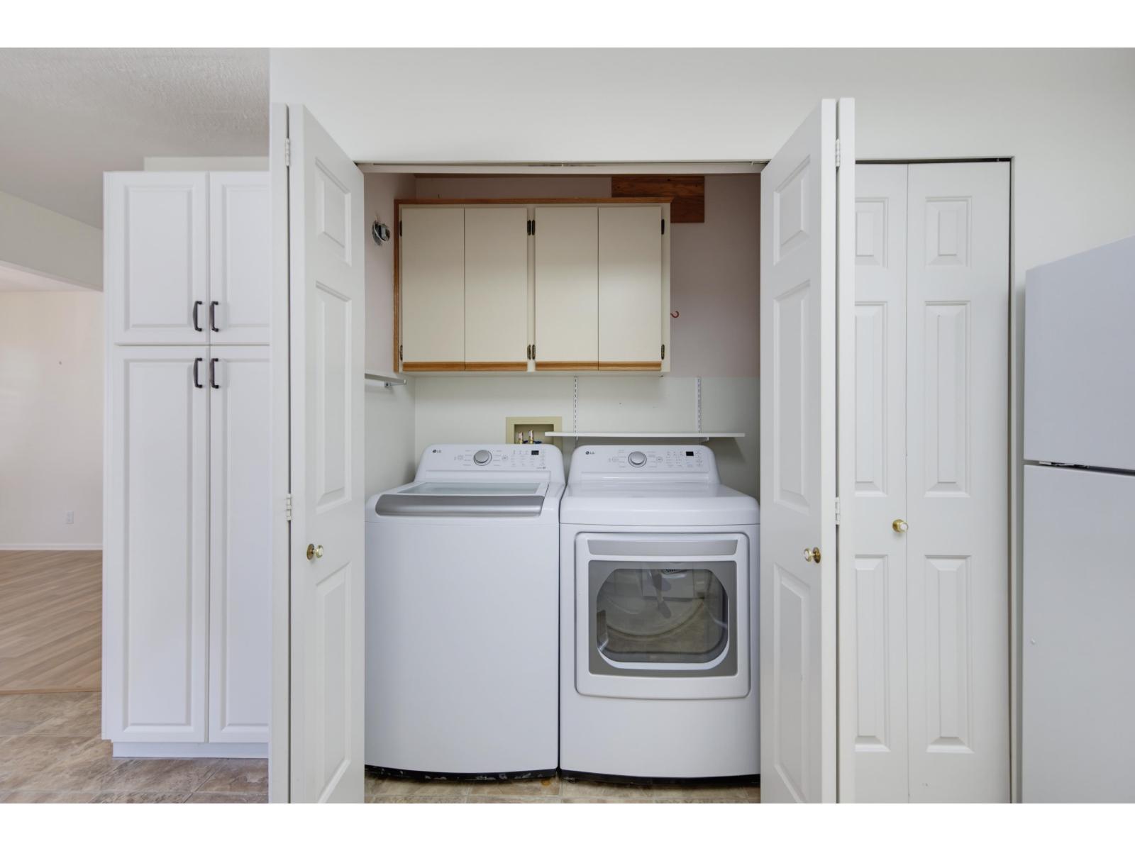 97 8737 212 Street Property Photo 17