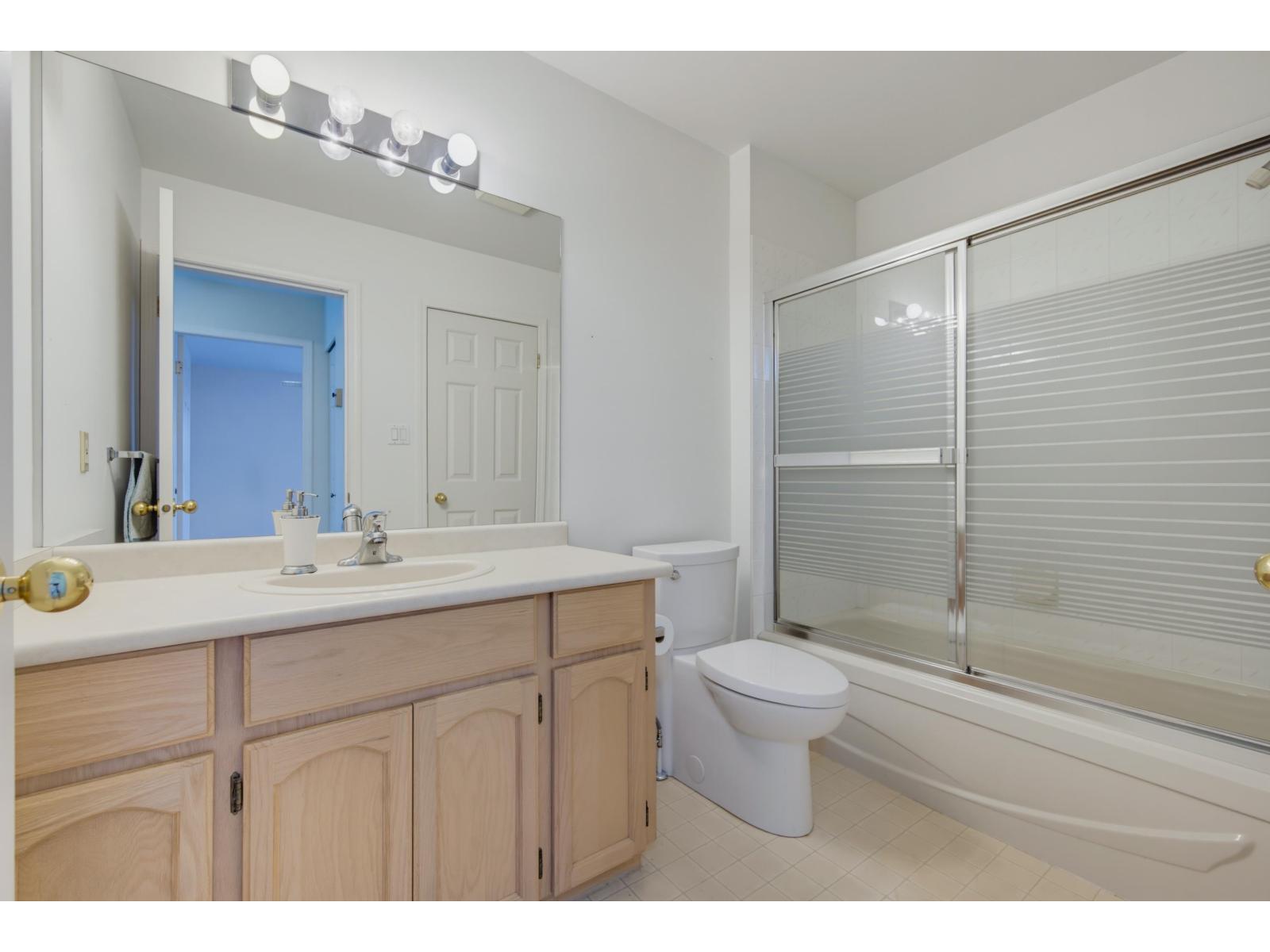 97 8737 212 Street Property Photo 25