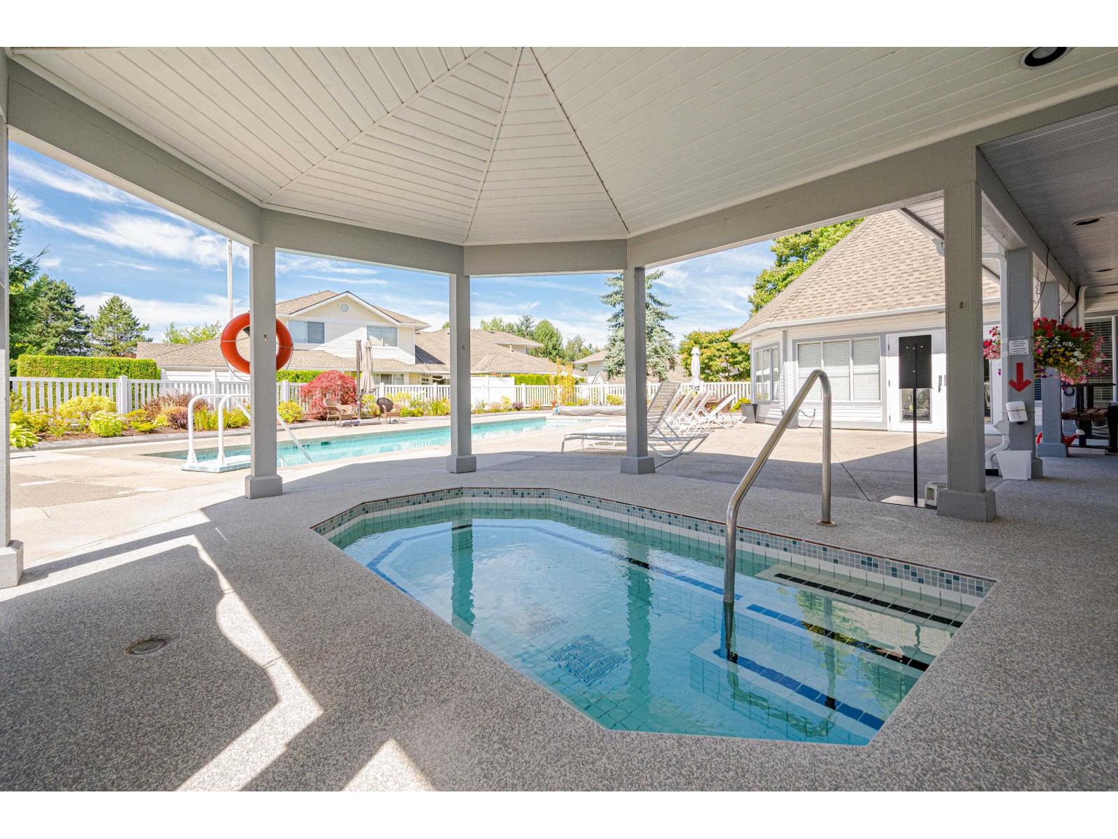 97 8737 212 Street Property Photo 37