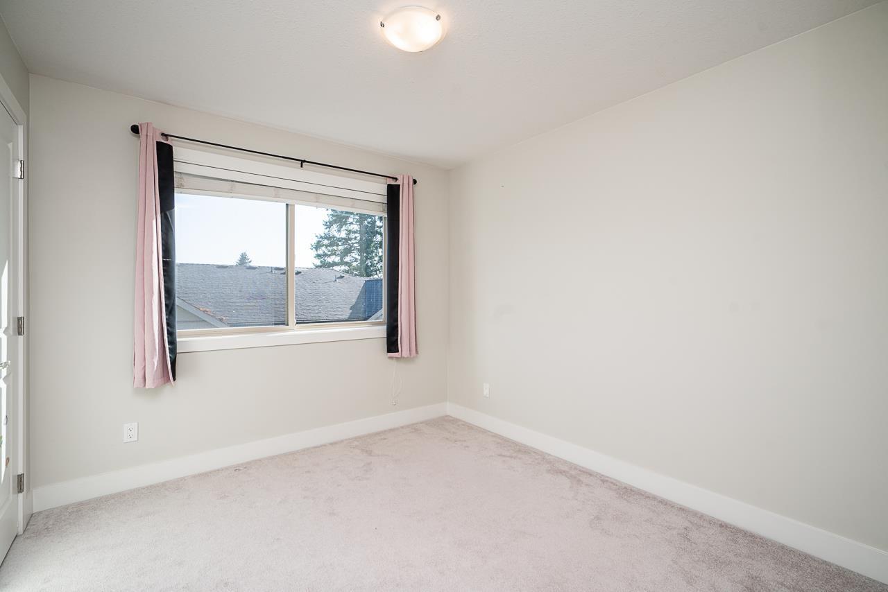 14 19913 70 Avenue Property Photo 17