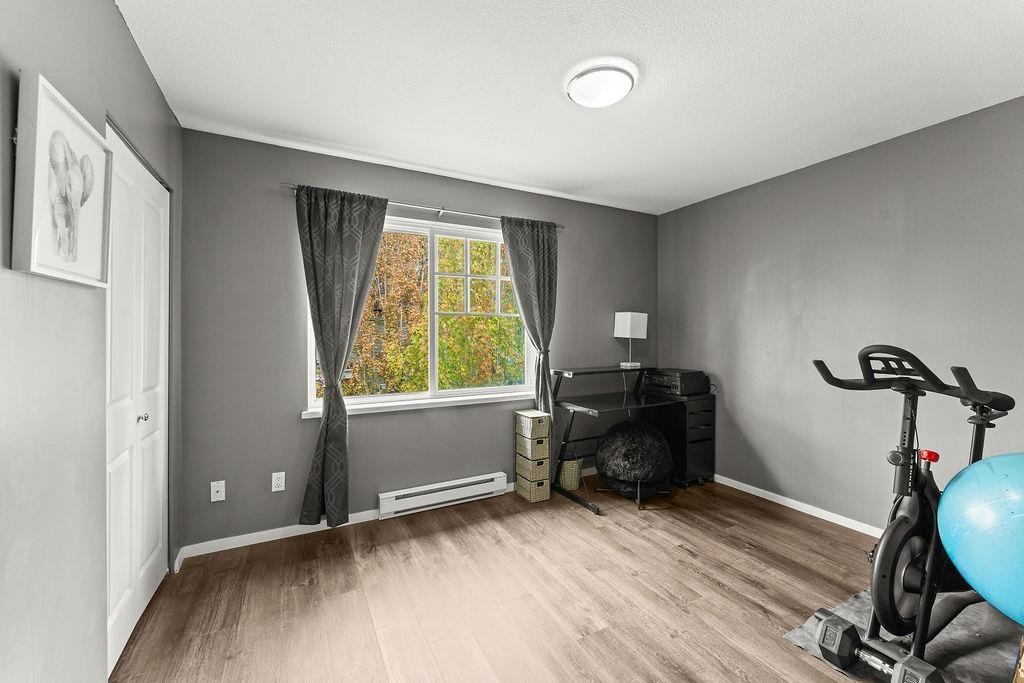 38 18983 72a Avenue Property Photo 24