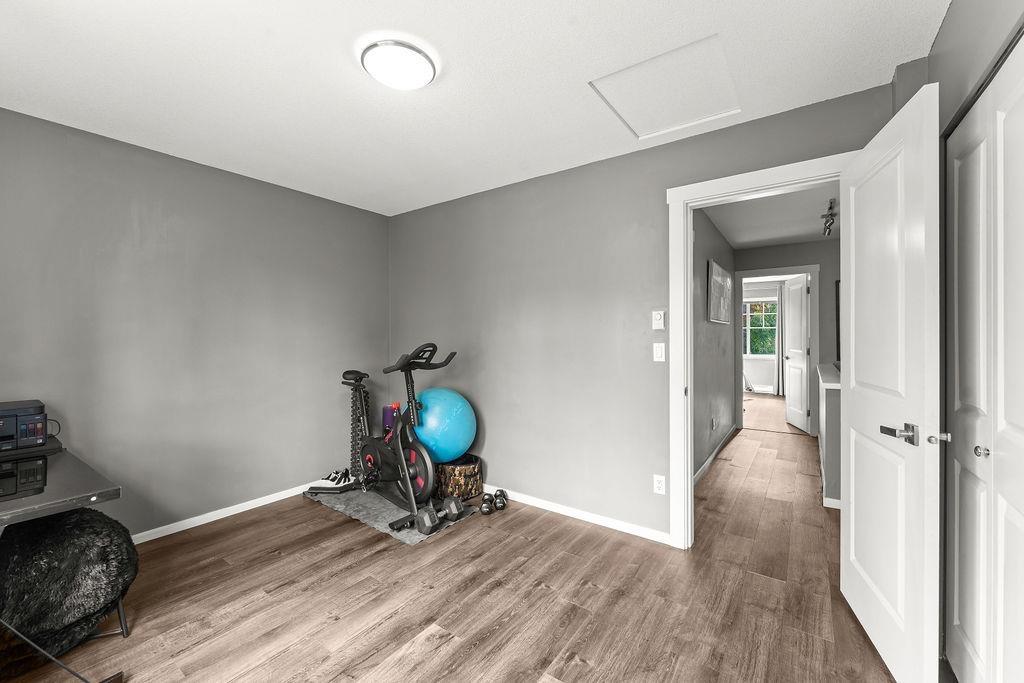 38 18983 72a Avenue Property Photo 25