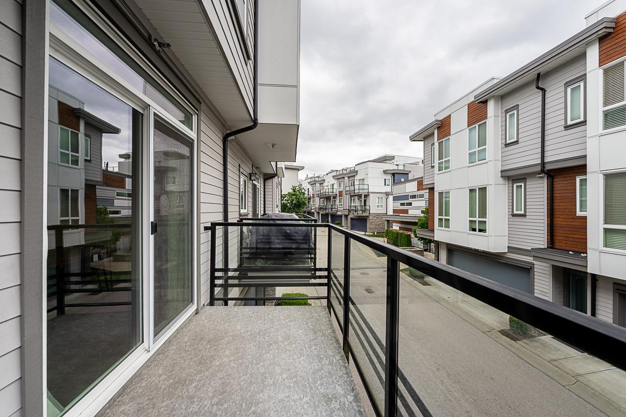 3 7947 209 Street Property Photo 11