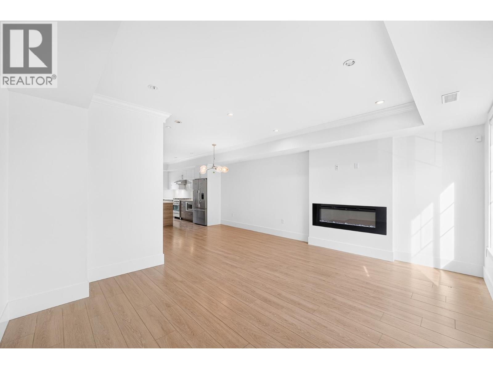 17 9211 Mckim Way Property Photo 7