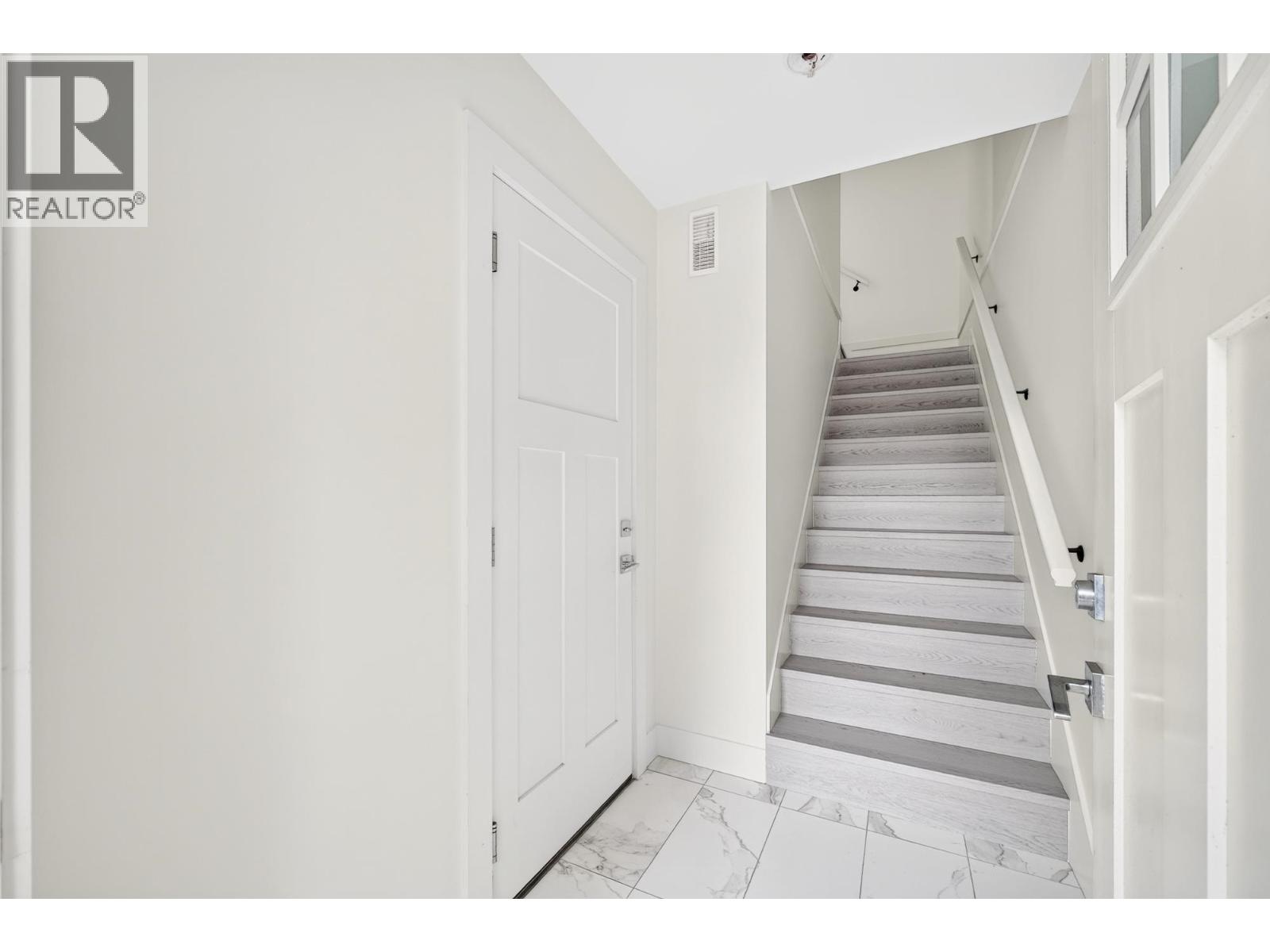 17 9211 Mckim Way Property Photo 31
