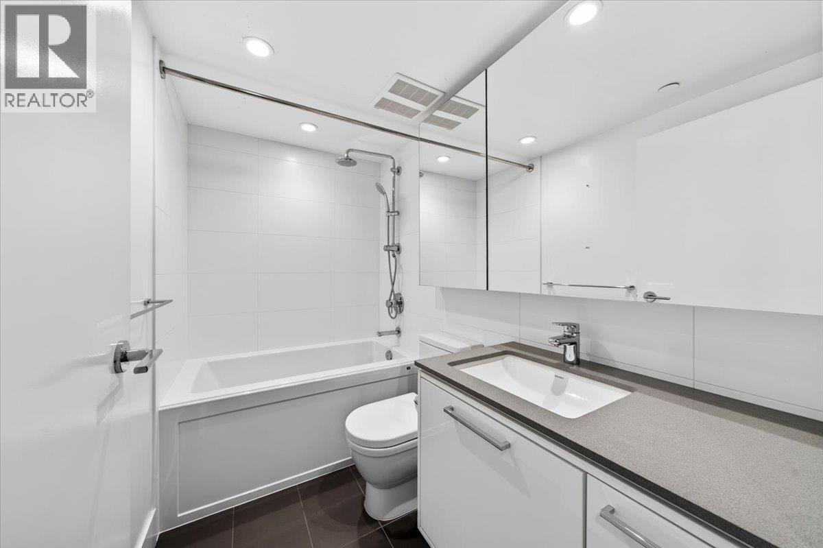 610 680 Seylynn Crescent Property Photo 20